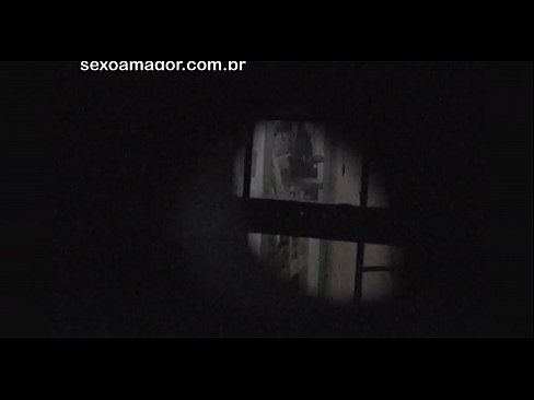 ❤️ Blondie és gravada en secret per un voyeur del barri amagat darrere de maons buits Porno al ca.mathem-1-class.ru
